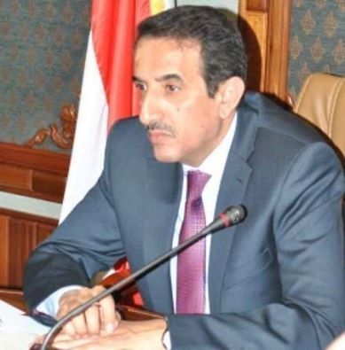 الرويشان يهنئ قائد الثورة ورئيس المجلس السياسي بعيد الاستقلال
